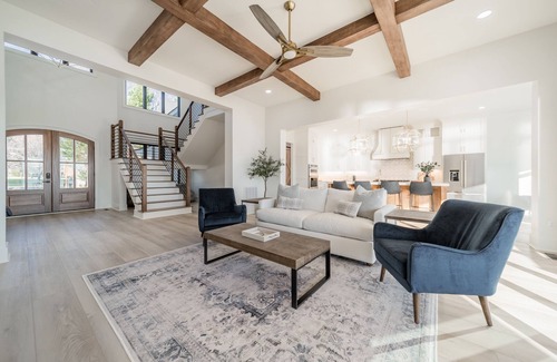 Lake Norman of Catawba House | Brand New Luxurious Modern Farmhouse with Pool and Hot Tub - Beauitful Views!