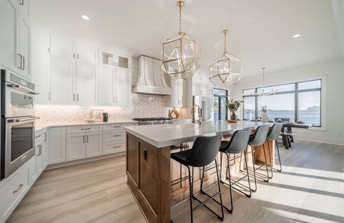 Lake Norman of Catawba House | Brand New Luxurious Modern Farmhouse with Pool and Hot Tub - Beauitful Views!