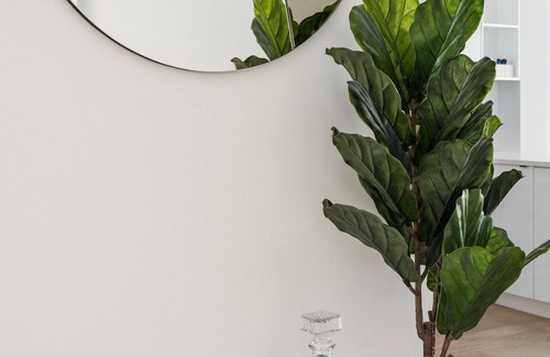 Latin Quarter Apartment | Brand new Luxurious oneBDR with private parking