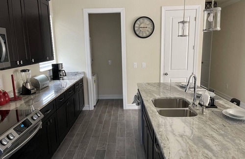 Naples House | Brand New, Luxurious, Private 3 bedroom apartment.