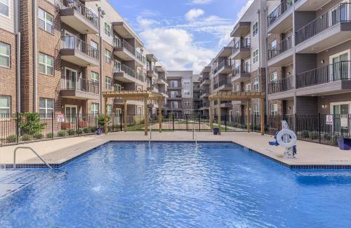 George Bush Park/Eldridge Apartment | BRAND NEW Luxurious, Spacious, Gated 2bd Apt