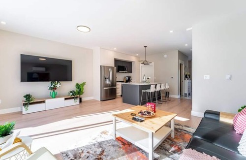 Halifax House | Brand New Luxury 3 Bedroom House in Halifax