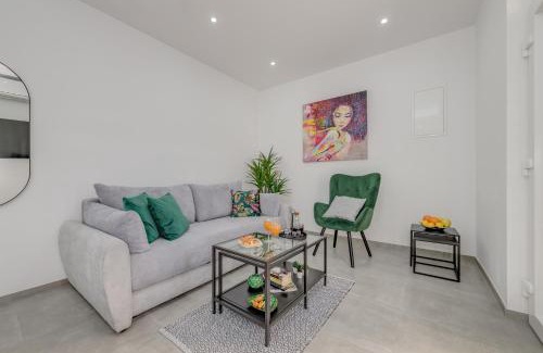 Mejasi Apartment | Brand new luxury apartment Asi