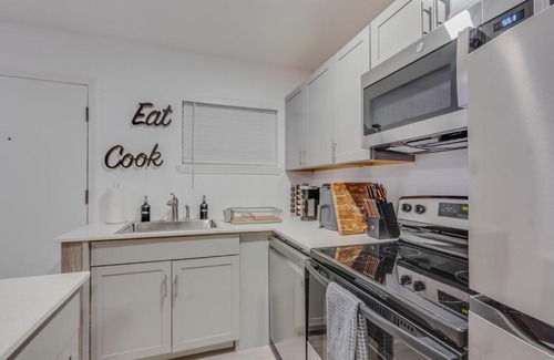 Fairbanks Apartment | Brand New Luxury Apt! Heart of Montrose- Downtown HTX