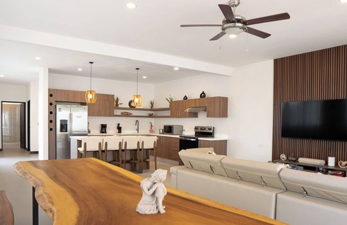 Coco Villa | Brand new luxury 3-bedroom 3-bathroom home features Pool, AC, WIFI, near beach