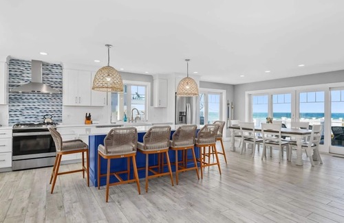 East Sandwich House | Brand New Magnificent Oceanfront Home with Spectacular Views on Private Beach
