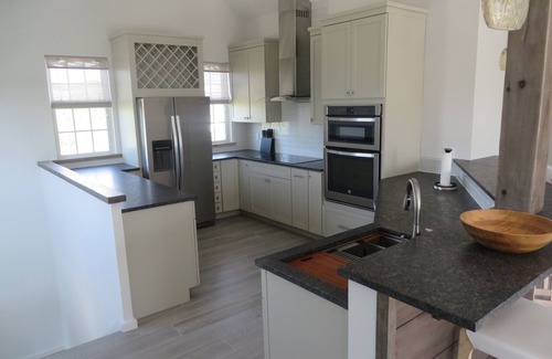 Nantucket Apartment | Brand New modern 2 bedroom 2nd floor apartment