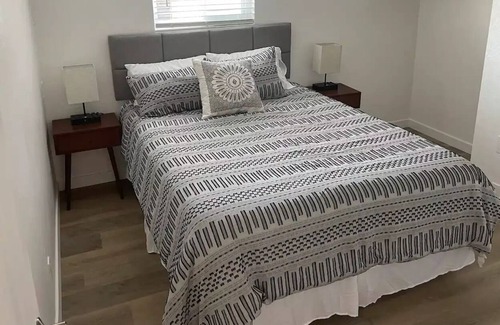 South Park Apartment | Brand-new, modern 2 bedroom apt in South Park