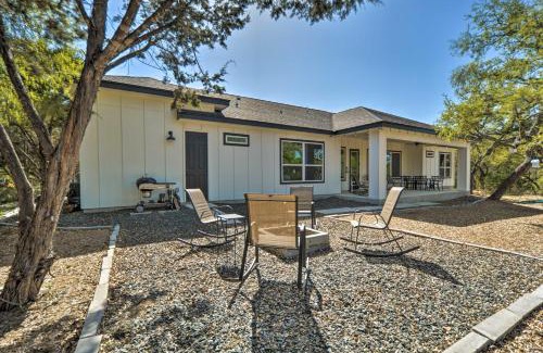 Canyon Lake House | Brand New Modern Canyon Lake Escape with Fire Pit!