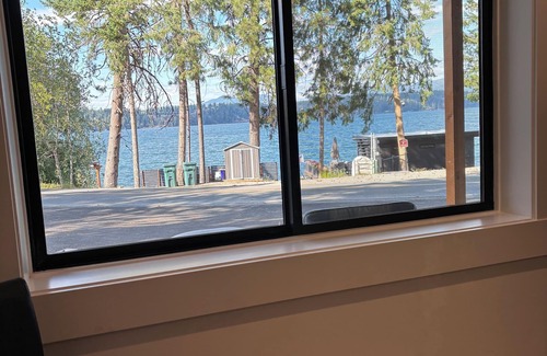 Hayden View Estates House | Brand New Modern Chalet on Hayden Lake Sleeps 12 w/Private Dock & Views