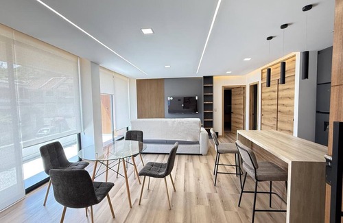 Huayna-Capac Apartment | Brand new modern suite in the heart of Cuenca