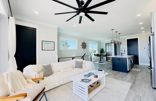 Flagler Beach House | BRAND NEW/Modern/Beachfront Oasis/Grill/2 Car Garage