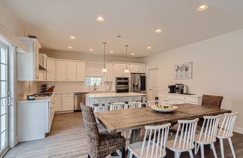 Normandy Beach House | Brand New - Ocean View - Steps to Beach- With Private Pool