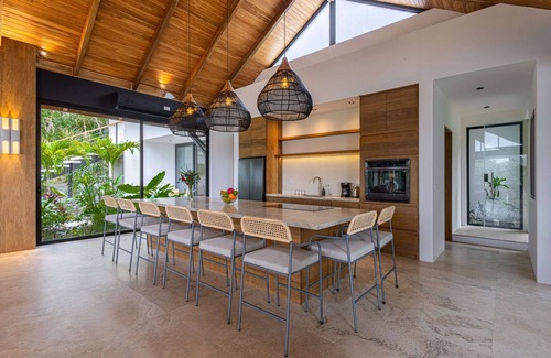 Mal Pais House | Brand New - Ocean View - Pool - Modern - Spacious