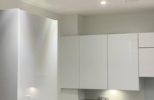 West Thurrock Apartment | Brand New One Bed Luxury Flat No Parties No Events