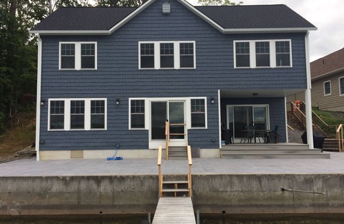 Auburn House | Brand new Owasco Lake home