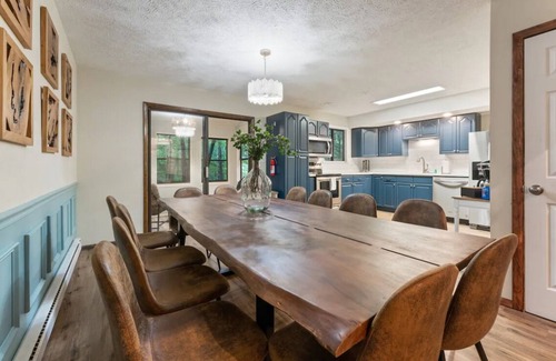 East Stroudsburg House | Brand New Poconos Retreat! Hot Tub. Game Room.