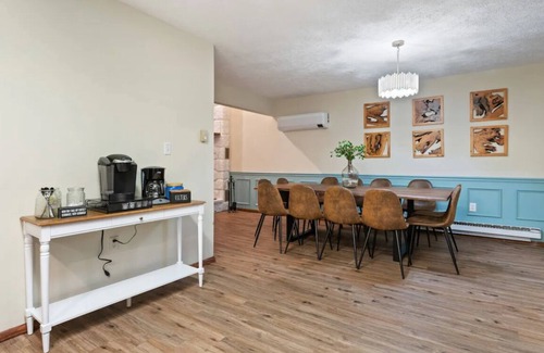 East Stroudsburg House | Brand New Poconos Retreat! Hot Tub. Game Room.
