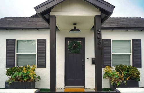 Pierpont Bay House | Brand New Remodeled Pierpont Surf Cottage Footsteps to Ocean Ventura