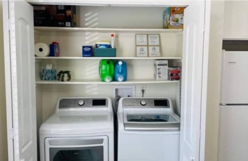 Smyrna House | BRAND NEW* Sleeps 5! Renovated 2 Bedroom, 1 Bathroom, Stocked Kitchen
