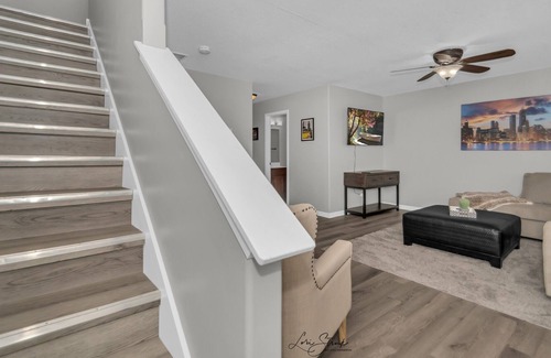 Manteno House | Brand New Spacious 3 Bedroom Townhome