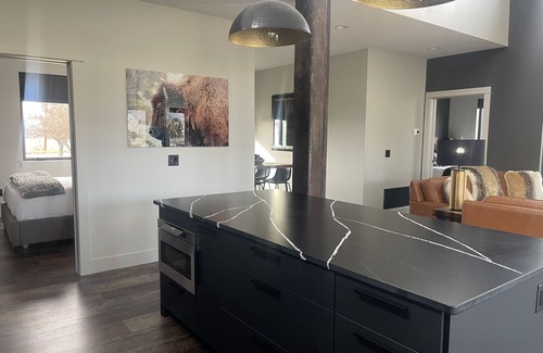 Bozeman House | Brand New Spectacular Bridger Mountain View’s!