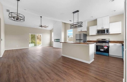 Nalcrest House | Brand New Spring Fed Lake Front Home