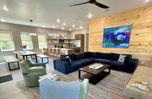 Carrabelle House | Brand NEW! Starry Night - Resort Pool, Dog Friendly!