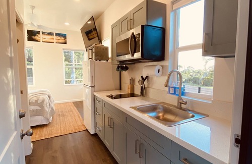 Pupukea House | Brand New Studio with Sunset View