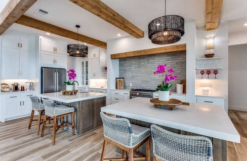 Graford House | Brand New! Stunning LARGE Lakehouse at Hell's Gate Basin and Possum Kingdom Lake