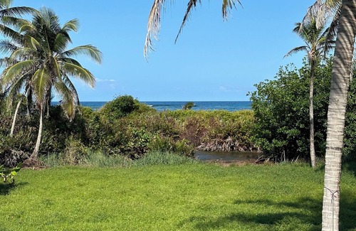 Corn Island House | Brand new stylish and unique cabana set by the white sand and turquoise sea