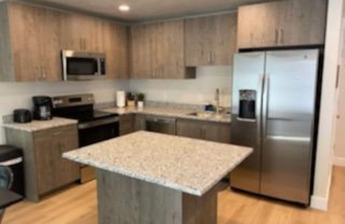 Enterprise House | Brand New townhome in the heart of Enterprise - mountains all around!