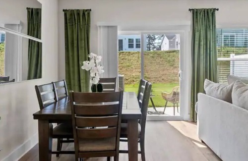 Greer House | Brand New Townhome