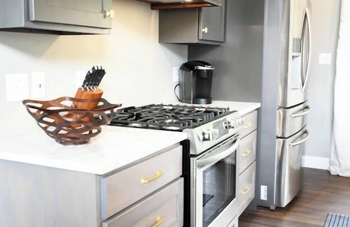 Slade Cabin | Brand New Ultra Luxury Villa near Red River Gorge/Natural bridge