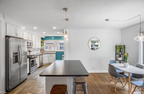 Great Falls House | BRAND NEW!