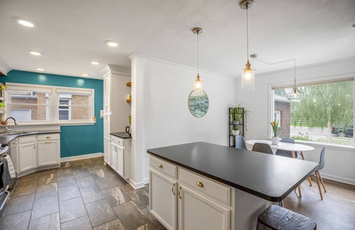 Great Falls House | BRAND NEW!