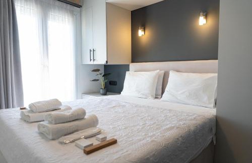 Vardaris Apartment | Brand New & Very Spacious Modern Apartment with Balcony & View - 3 Minutes to Centre by METRO