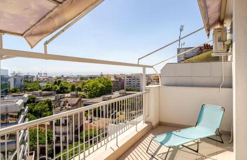 Vardaris Apartment | Brand New & Very Spacious Modern Apartment with Balcony & View - 3 Minutes to Centre by METRO