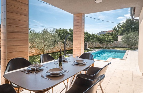 Segotici House | Brand new villa *, heated pool, 2.5 km from the sea, barbecue, WiFi, free WiFi