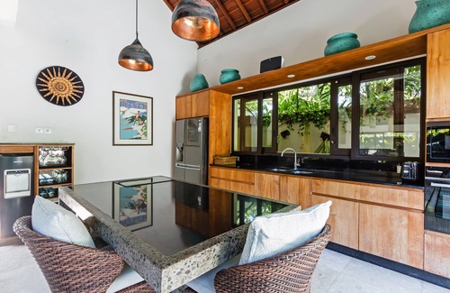 Berawa Villa | Brand New Villa Karang 100 Meters From Beach