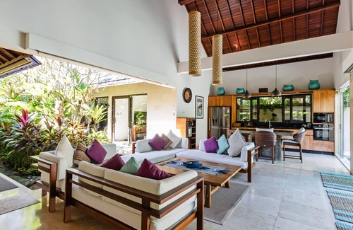Berawa Villa | Brand New Villa Karang 100 Meters From Beach