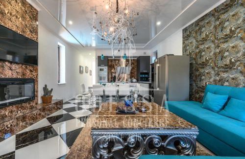 Odessa Villa | *Brand NEW VILLA TOP in Odessa 8 BDR*