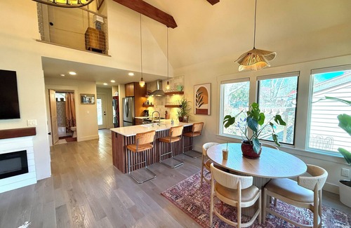 Burton Street House | Brand New & Walkable to West Asheville Hotspots