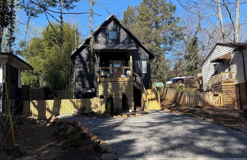 Burton Street House | Brand New & Walkable to West Asheville Hotspots