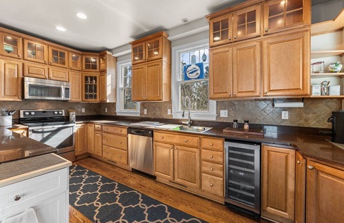 Mount Holly House | BRAND NEW waterfront Retreat in beautiful Montross, Virginia