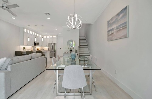 Rocky Point House | Brand New Waterfront Townhome Development in the Manatee Pocket! 3 BDR/2.5 Bath