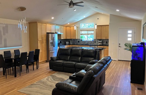 Ukiah House | Brand-New Westside Paradise 4-bedroom house in Ukiah