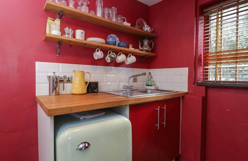 Malmesbury Cottage | Brandeers Studio