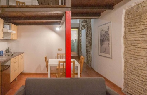 Rione VII Regola Apartment | BrandNew Domus Reginella - Temple