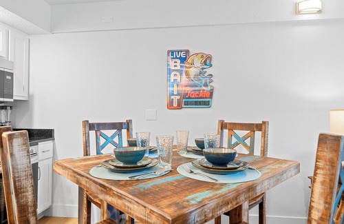 Downtown Branson Condo | Branson Landing Area Condo | Resort Amenities + Walk to Fun, Free Tickets!